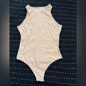 SKIMS  Bodysuit in Nude